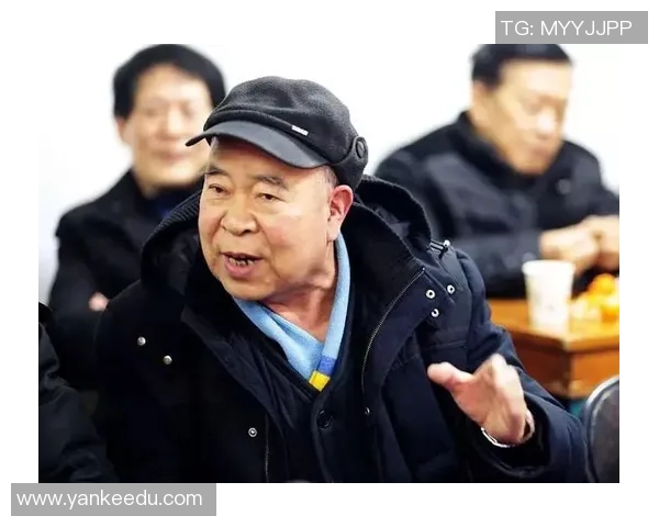 杭州足球队在钻石联赛中的拼搏历程与辉煌成就回顾